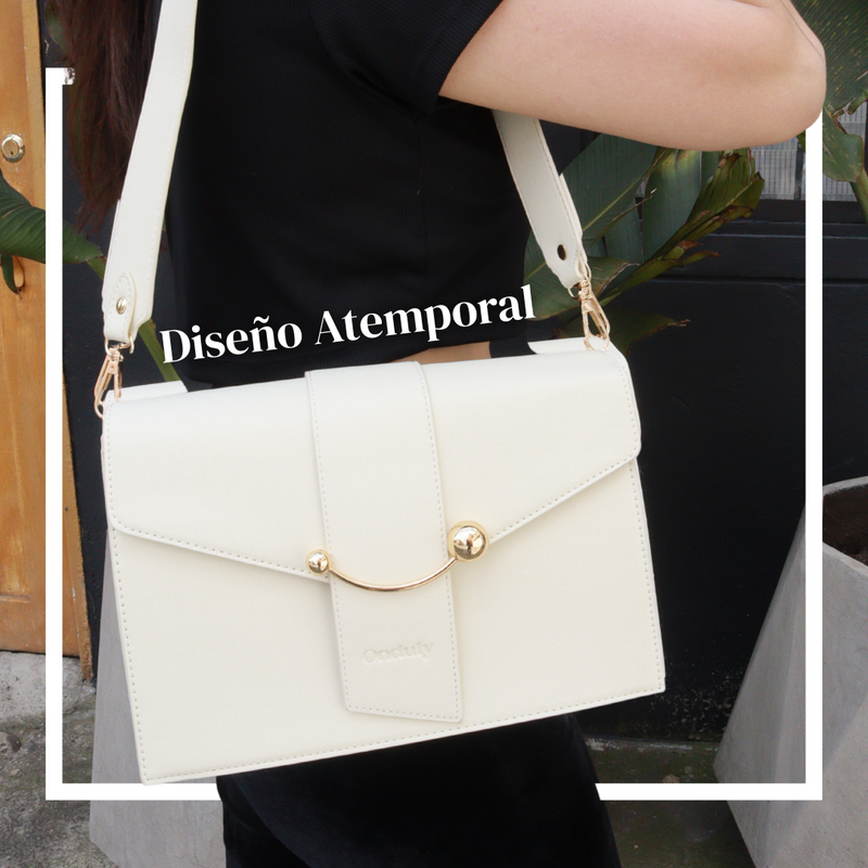 AURORIA: EL BOLSO QUE TRANSFORMA TU ESTILO
