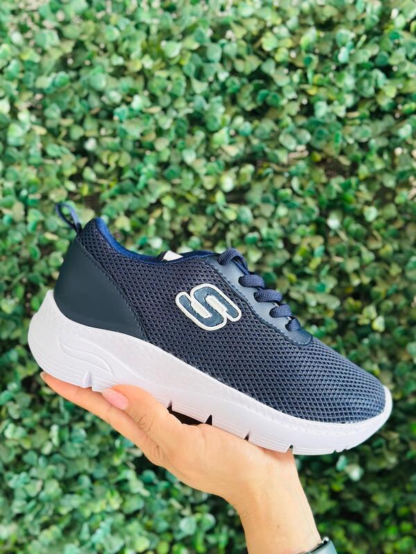 AirFlex™ Mesh Trainers