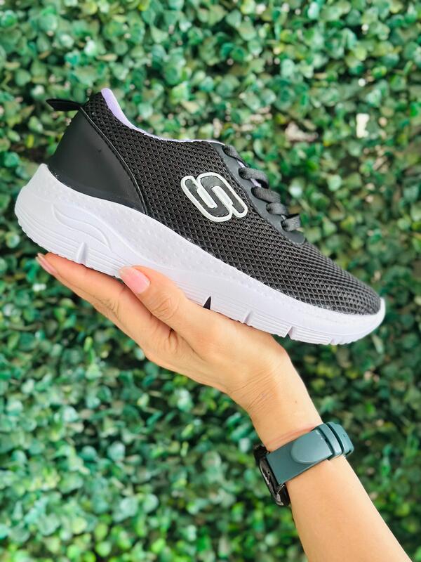 AirFlex™ Mesh Trainers